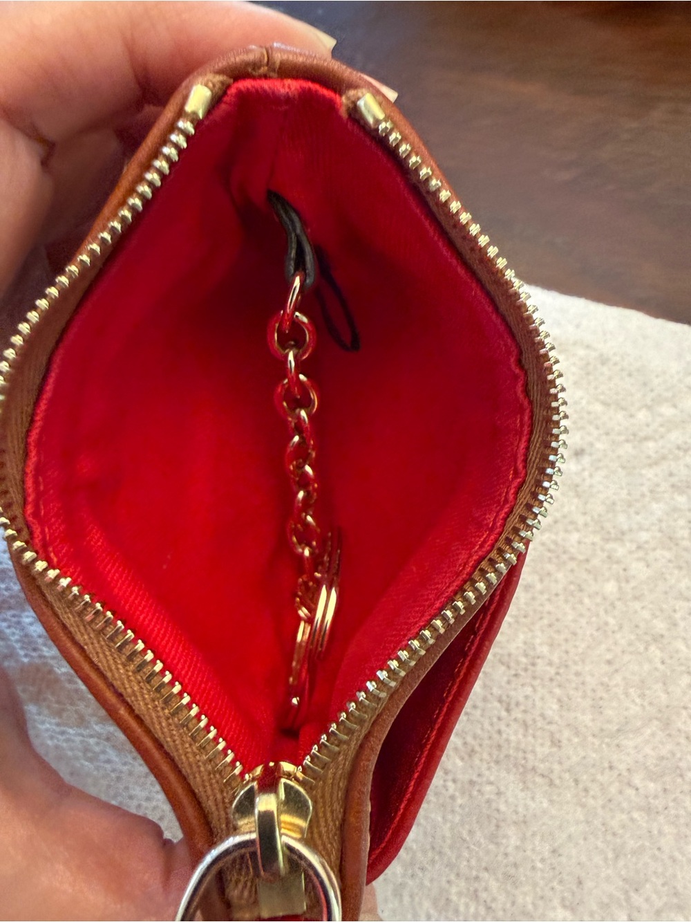 Dooney & Bourke Red & Brown Leather Key ring & Card Holder Pouch Gold Hardware - Picture 5 of 9